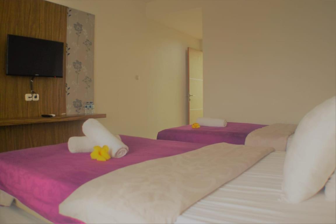 Graha Widjaja Hotel Пунсак Екстериор снимка
